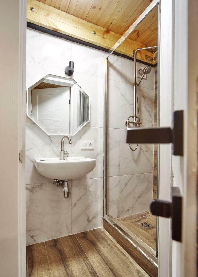 Hotel Buninn Οδησσός Εξωτερικό φωτογραφία